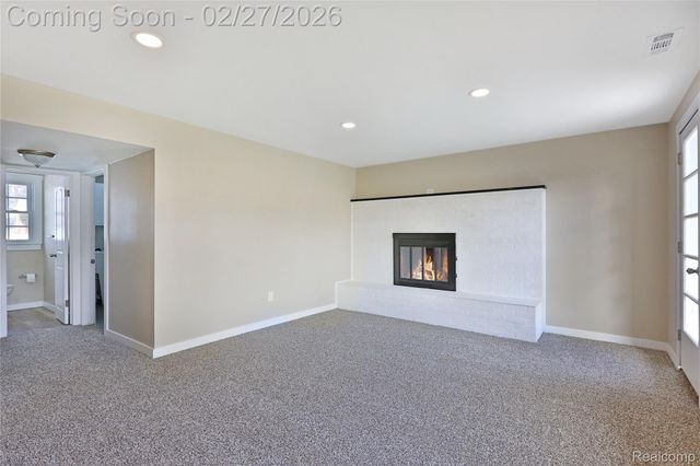 28542 Kendallwood Drive, Farmington Hills, MI 48334