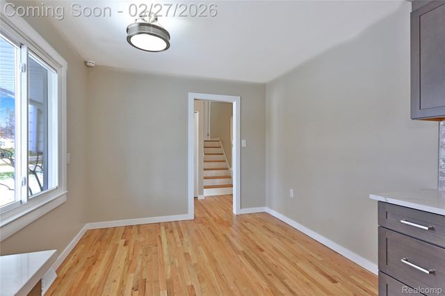 28542 Kendallwood Drive, Farmington Hills, MI 48334