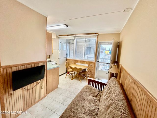 28 Fremont Avenue B12, Seaside Heights, NJ 08751