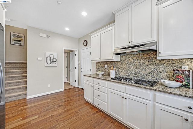 5216 Fioli Loop, San Ramon, CA 94582