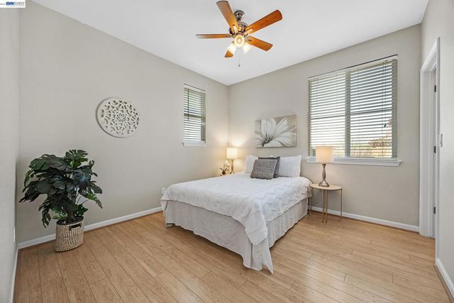 5216 Fioli Loop, San Ramon, CA 94582