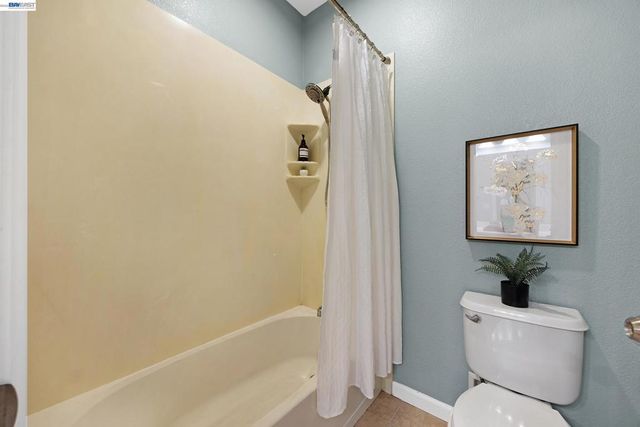 5216 Fioli Loop, San Ramon, CA 94582