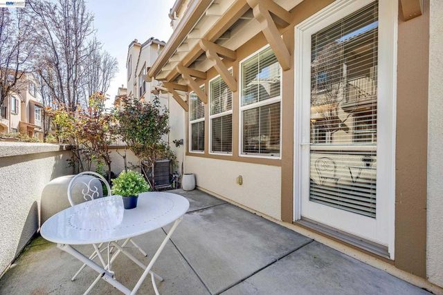 5216 Fioli Loop, San Ramon, CA 94582