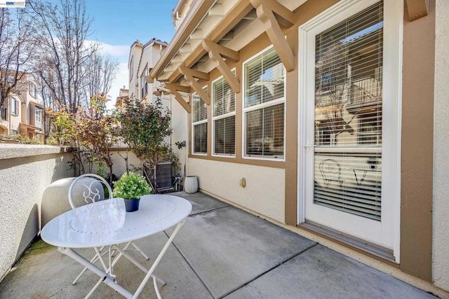 5216 Fioli Loop, San Ramon, CA 94582