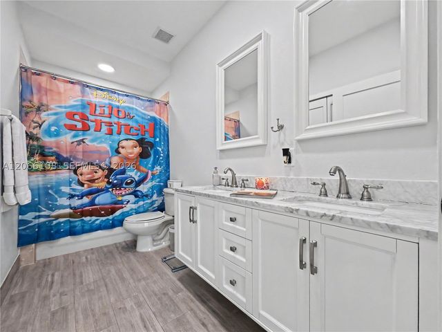 13837 SW 273rd Ter, Homestead, FL 33032