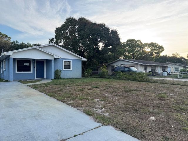2903 Avenue R, Fort Pierce, FL 34947