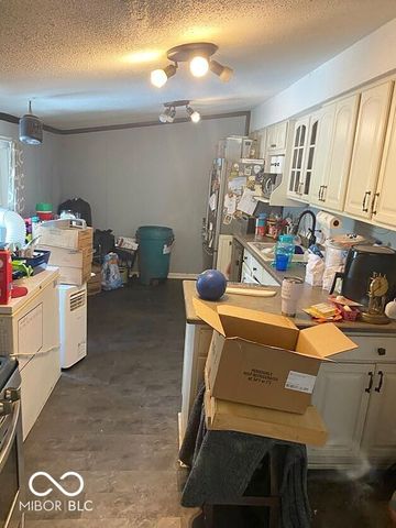 5232 E Us Highway 40, Greencastle, IN 46135