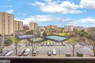 307 YOAKUM PKWY #609, Alexandria, VA 22304