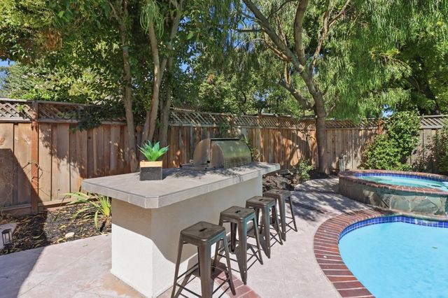 1519 Peregrino Way, San Jose, CA 95125