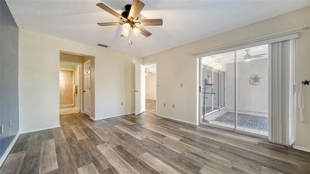 5269 WEDGEWOOD LANE 36, Sarasota, FL 34235