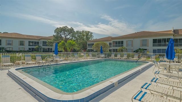 5269 WEDGEWOOD LANE 36, Sarasota, FL 34235