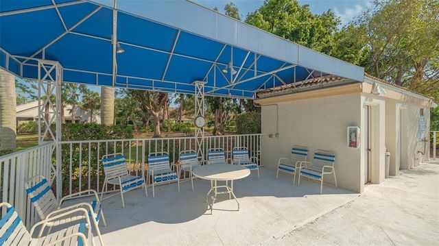5269 WEDGEWOOD LANE 36, Sarasota, FL 34235