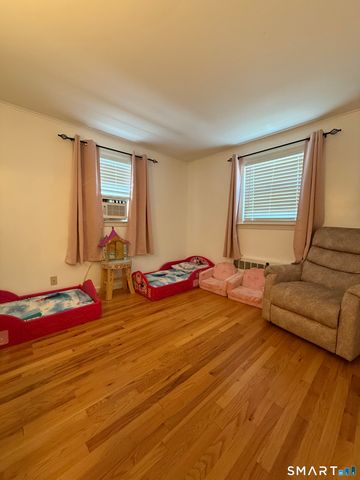 309 Freeman Street, Hartford, CT 06106