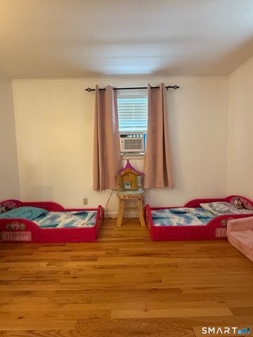 309 Freeman Street, Hartford, CT 06106
