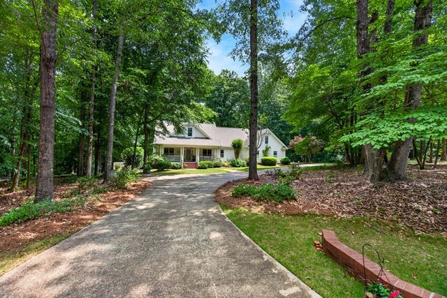 1514 Piedmont Lake Road, Pine Mountain, GA 31822