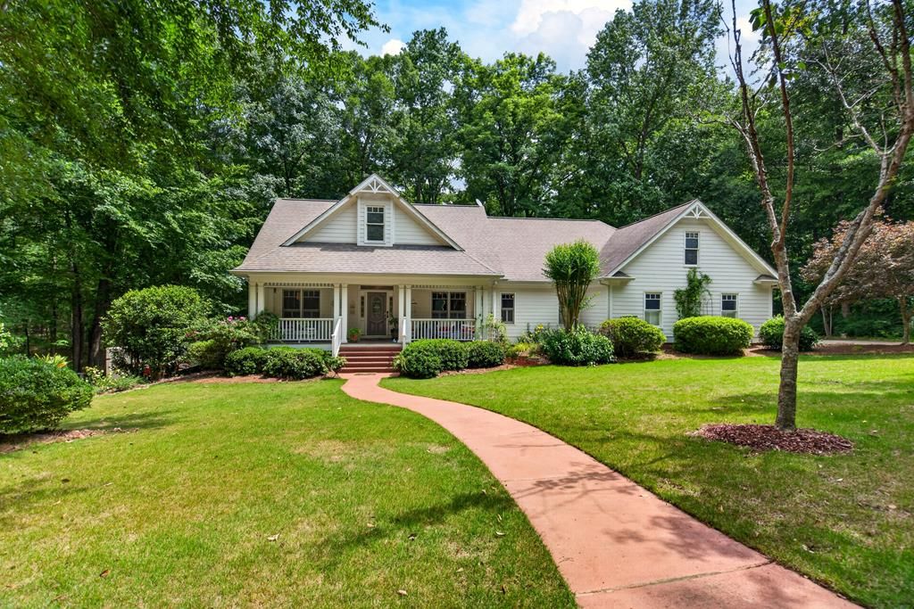 1514 Piedmont Lake Road, Pine Mountain, GA 31822
