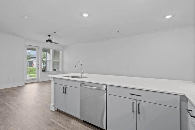 1664 Hillside Terrace 2512, Buda, TX 78610