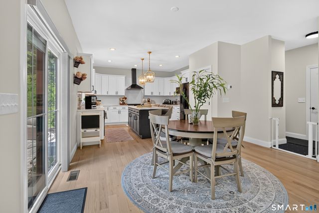 56 Stone House Lane, Burlington, CT 06013