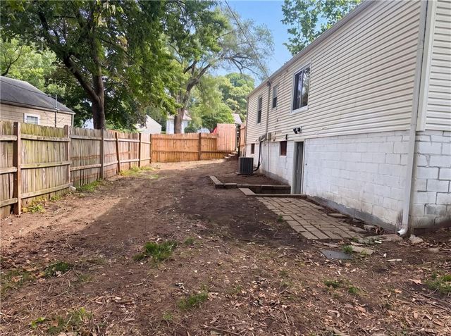 5419 Roe Boulevard, Roeland Park, KS 66205