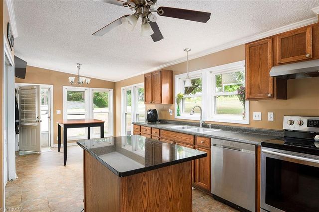 119 Archie Lane, Lexington, NC 27295