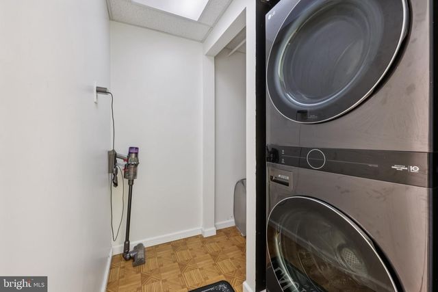 8309 LINDEN OAKS CT, Lorton, VA 22079