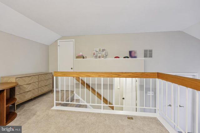 8309 LINDEN OAKS CT, Lorton, VA 22079