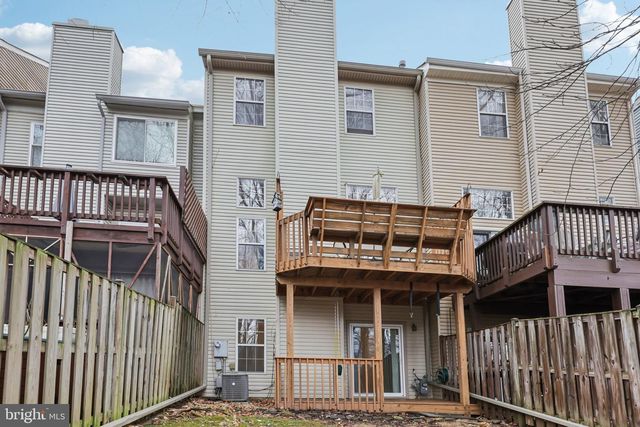 8309 LINDEN OAKS CT, Lorton, VA 22079