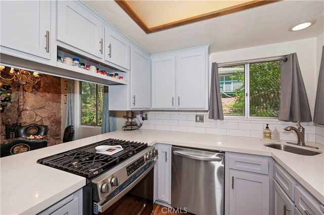 32801 Encina Drive, Arrowbear, CA 92382