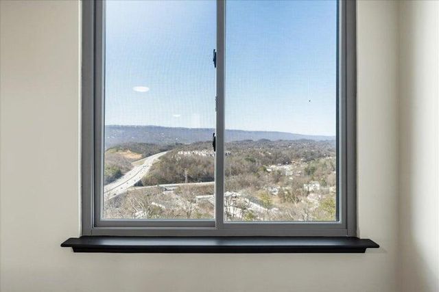 1131 Stringers Ridge Road 10b, Chattanooga, TN 37405