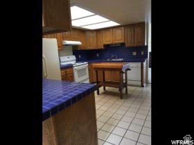 304 W WILLOW WAY, Pleasant View, UT 84414