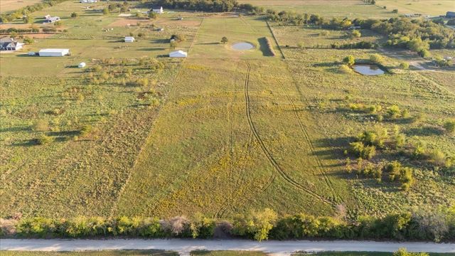 285 Vz County Road 3831, Wills Point, TX 75169