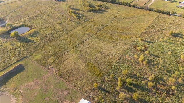 285 Vz County Road 3831, Wills Point, TX 75169