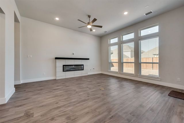 6257 White Creek Drive, Celina, TX 75009