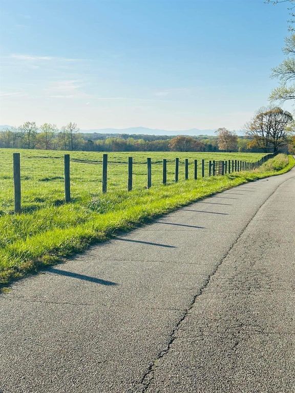 Carolina Ridge Lot 10, Gaffney, SC 29341