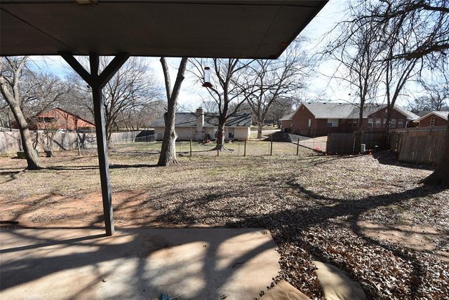 2206 Northwood Drive, Seminole, OK 74868