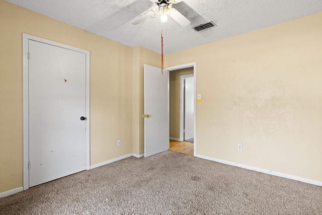 2606 Cedarcrest Dr., Marshall, TX 75672