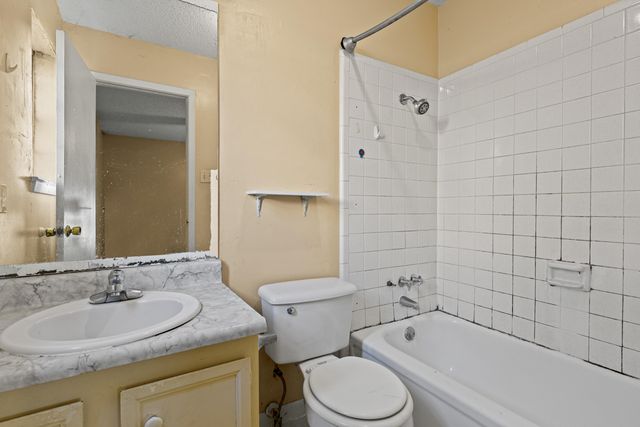 2606 Cedarcrest Dr., Marshall, TX 75672