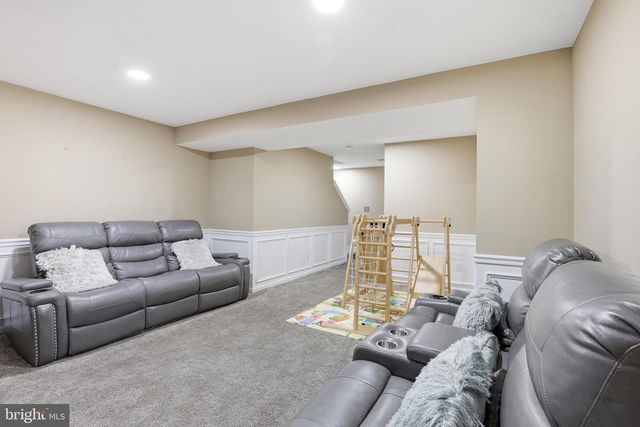 304 CHRISTIANA RIVER DR, Clayton, DE 19938
