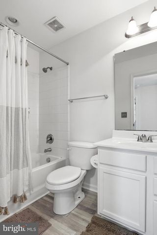 304 CHRISTIANA RIVER DR, Clayton, DE 19938