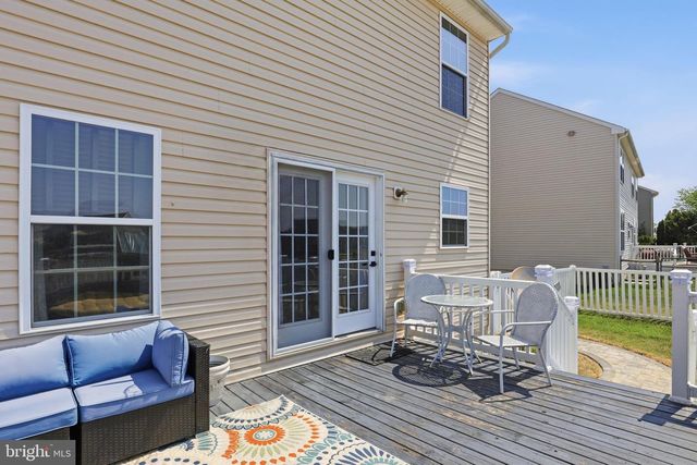 304 CHRISTIANA RIVER DR, Clayton, DE 19938