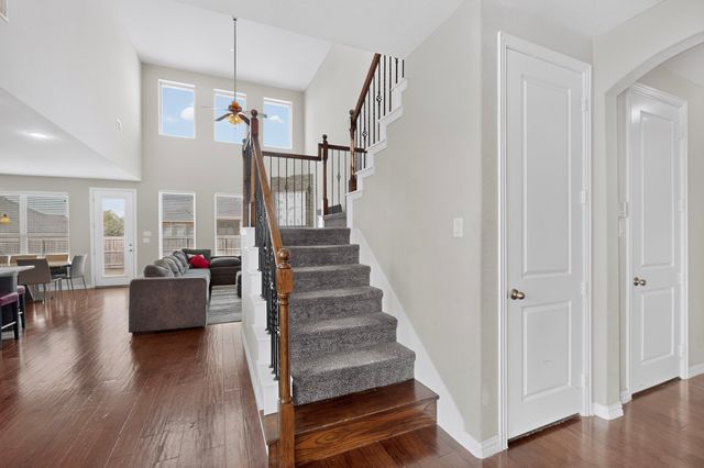 340 Redstone Drive, Sunnyvale, TX 75182