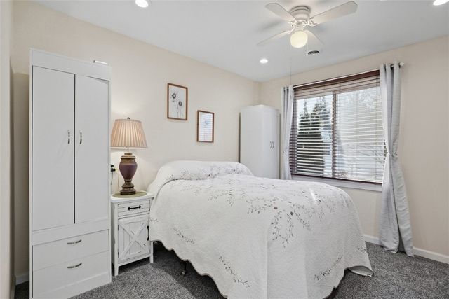 102 Kenwood, Kennedy Twp, PA 15108