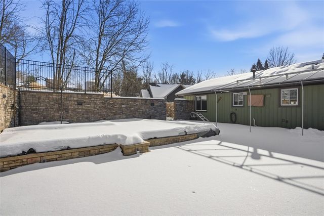 102 Kenwood, Kennedy Twp, PA 15108