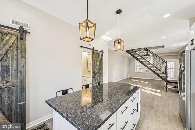 914 S 54TH ST, Philadelphia, PA 19143