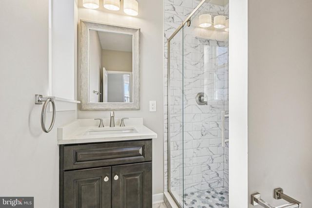 914 S 54TH ST, Philadelphia, PA 19143