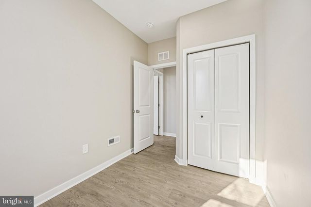 914 S 54TH ST, Philadelphia, PA 19143