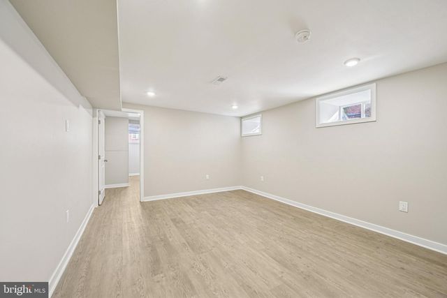 914 S 54TH ST, Philadelphia, PA 19143