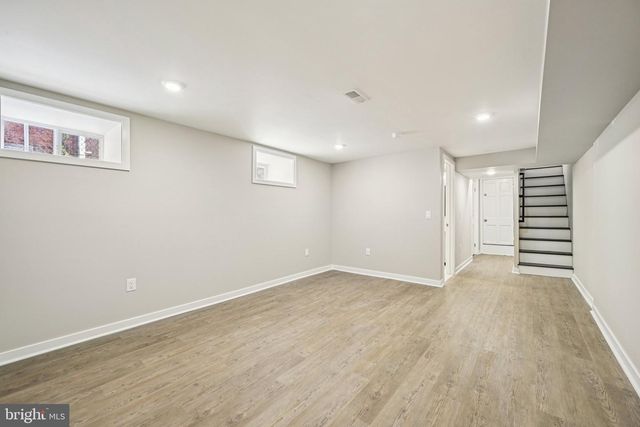 914 S 54TH ST, Philadelphia, PA 19143