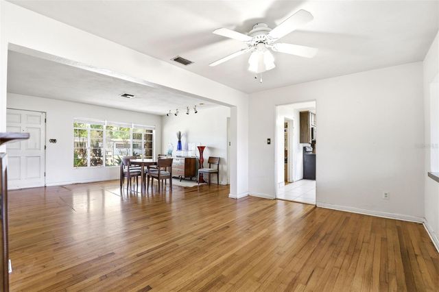 1421 FAIRVIEW STREET, Orlando, FL 32804