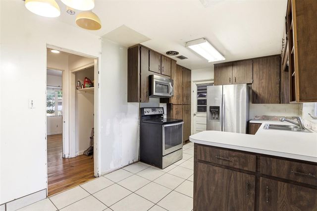 1421 FAIRVIEW STREET, Orlando, FL 32804